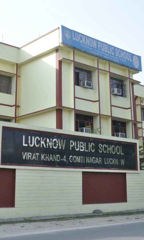 Lucknow Public... - Lucknow Public School Lakhimpur, Kheri